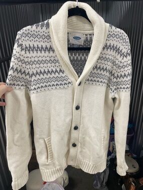 Old Navy Cream Shawl-Collar Cardigan with Gray Fair Isle Yoke